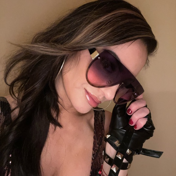 SOLD - Oversized ombré pink glasses - Picture 1 of 3